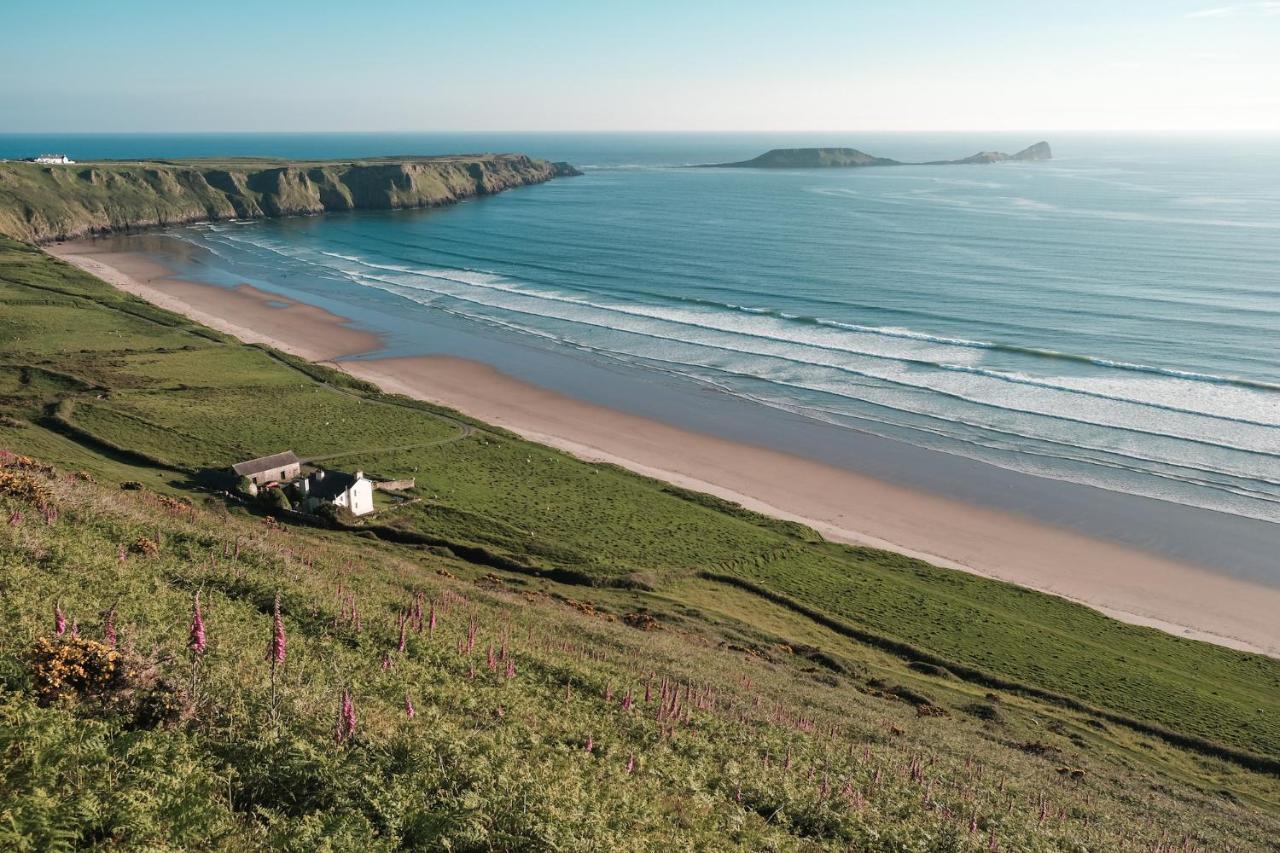 Luxury Property With Hot Tub And Sea Views Oystermouth Extérieur photo